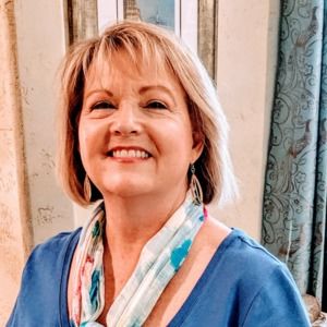 Meet your Posher, Cindy